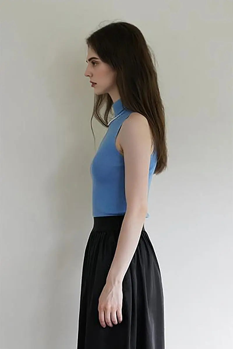 100 Merino Wool Seamless Knit Mock-Neck Tank