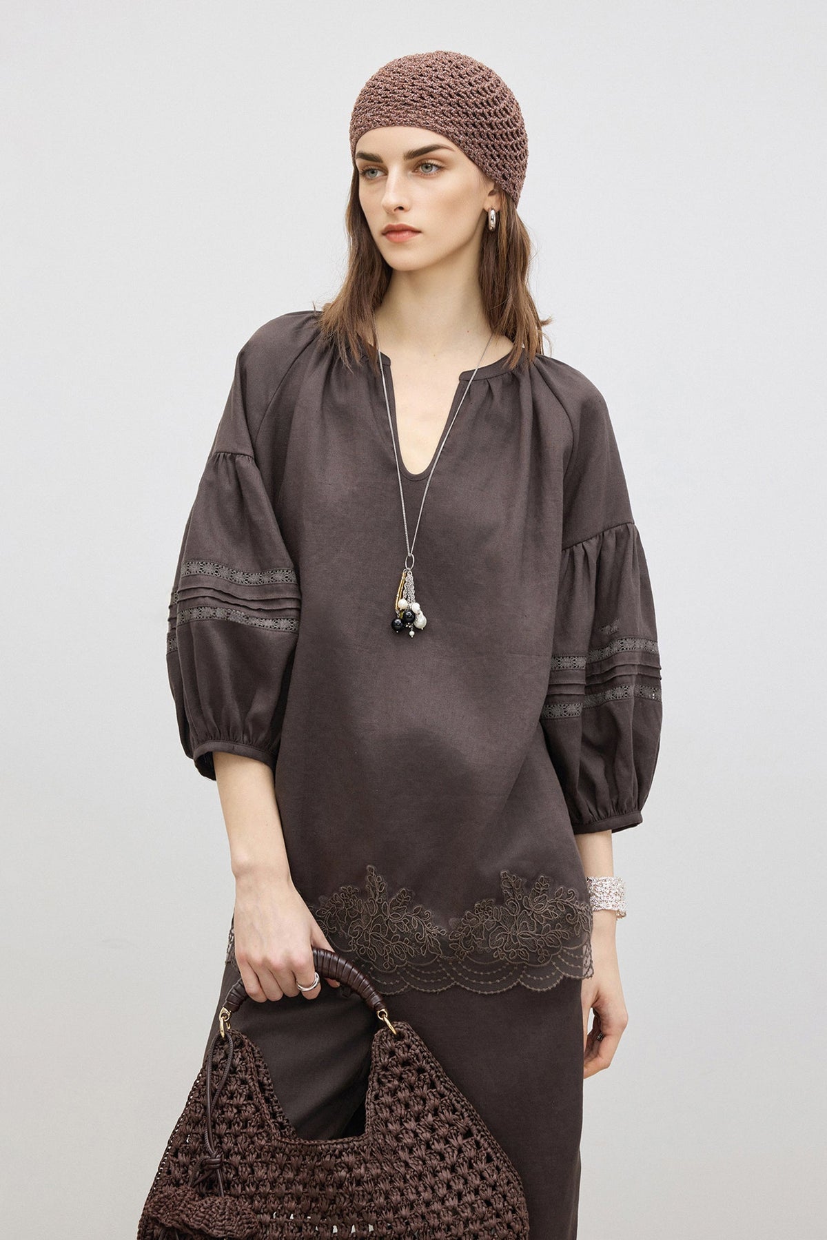 100% European Linen Embroidered 3/4 Balloon Sleeve Blouse