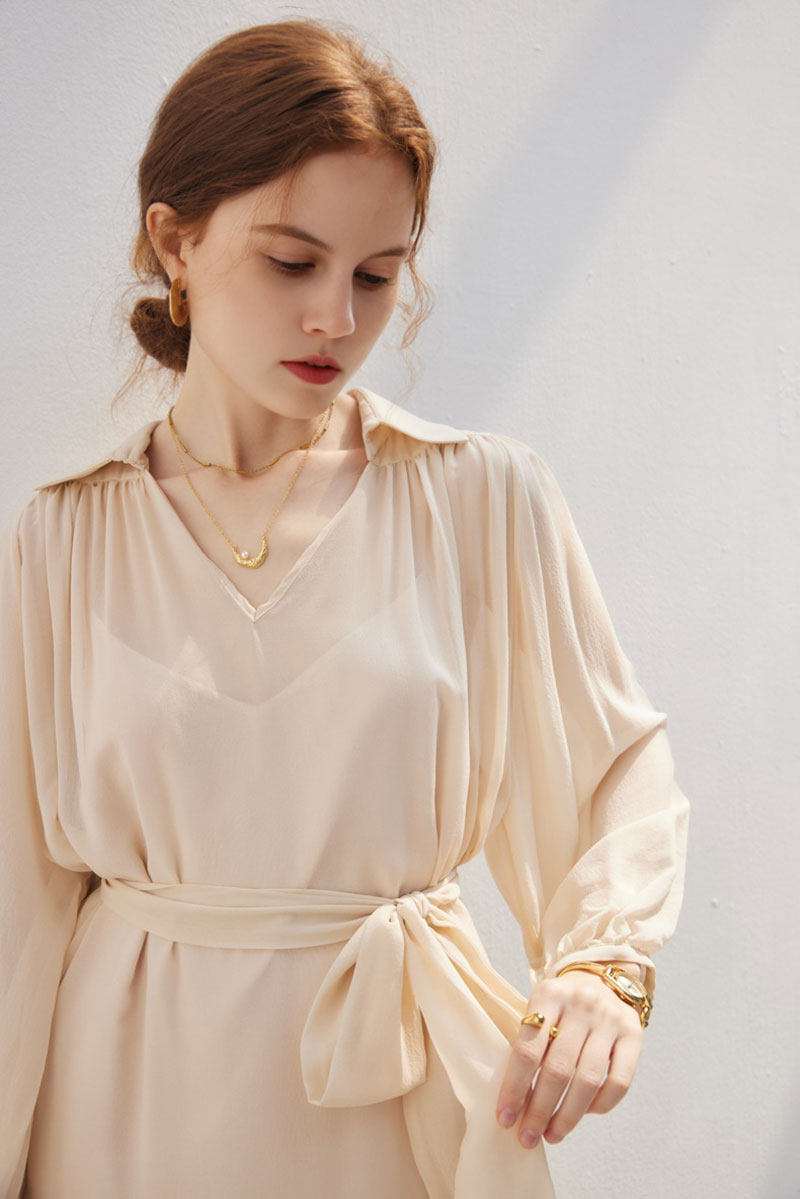 100 Mulberry Silk Flowy Sheer Balloon-Sleeve V-Neck Collared Midi Dress with Belt