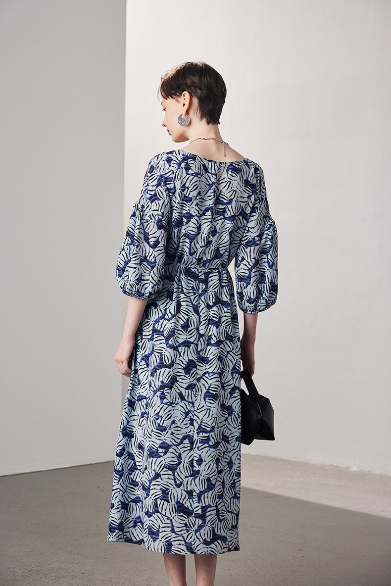 100 Mulberry Silk Leaf Print Balloon-Sleeve V-Neck Midi Dress with Tie Waist