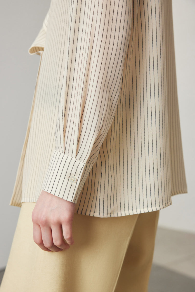 100 Mulberry Silk Striped Asymmetrical Button-Down Shirt