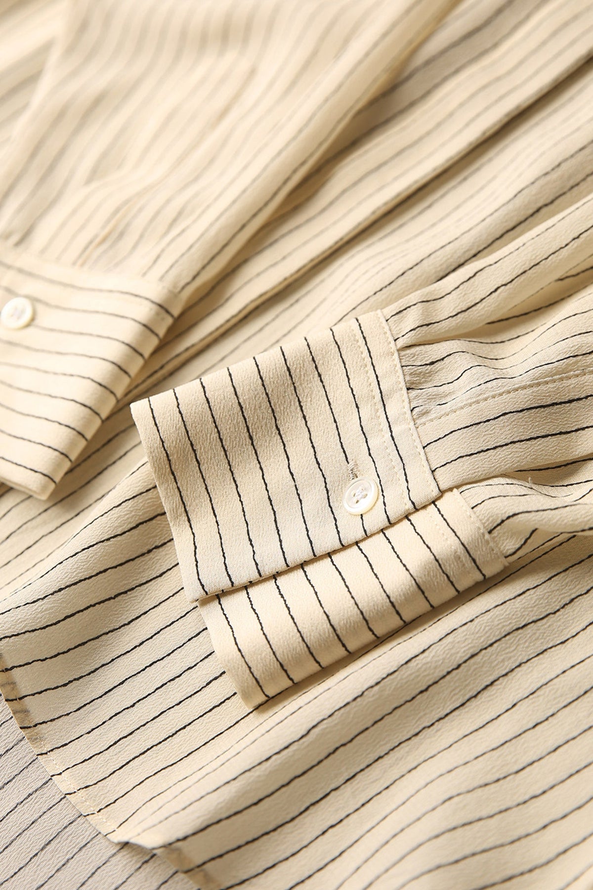19 Momme Silk Crepe Striped Long-Sleeve Button-Down Shirt