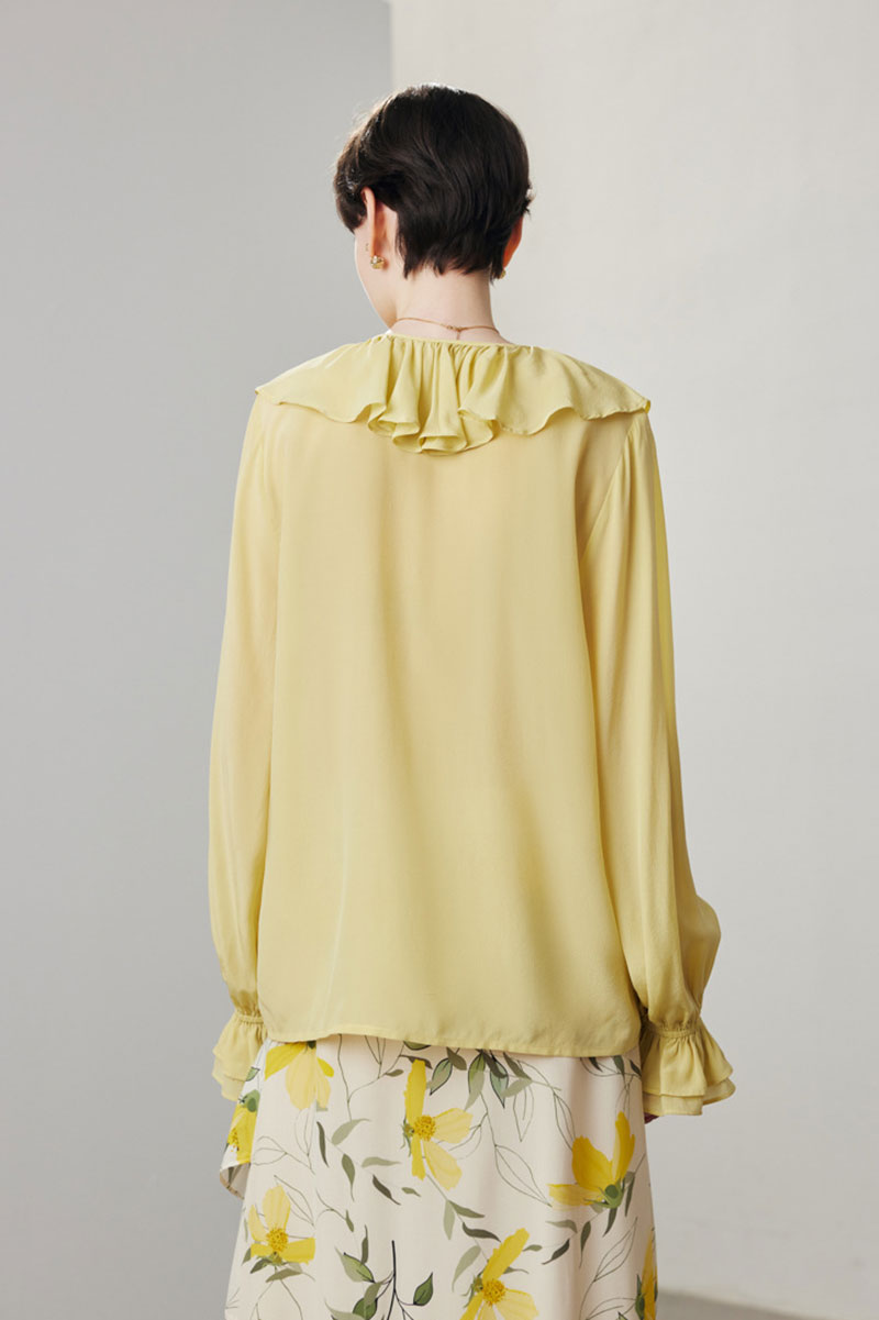 100 Mulberry Silk V-Neck Long-Sleeve Ruffle Blouse