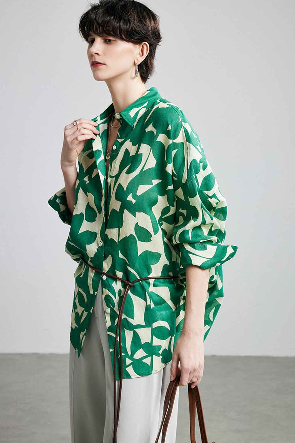 100% Ramie Graphic Leaf Print Button-Up Shirt