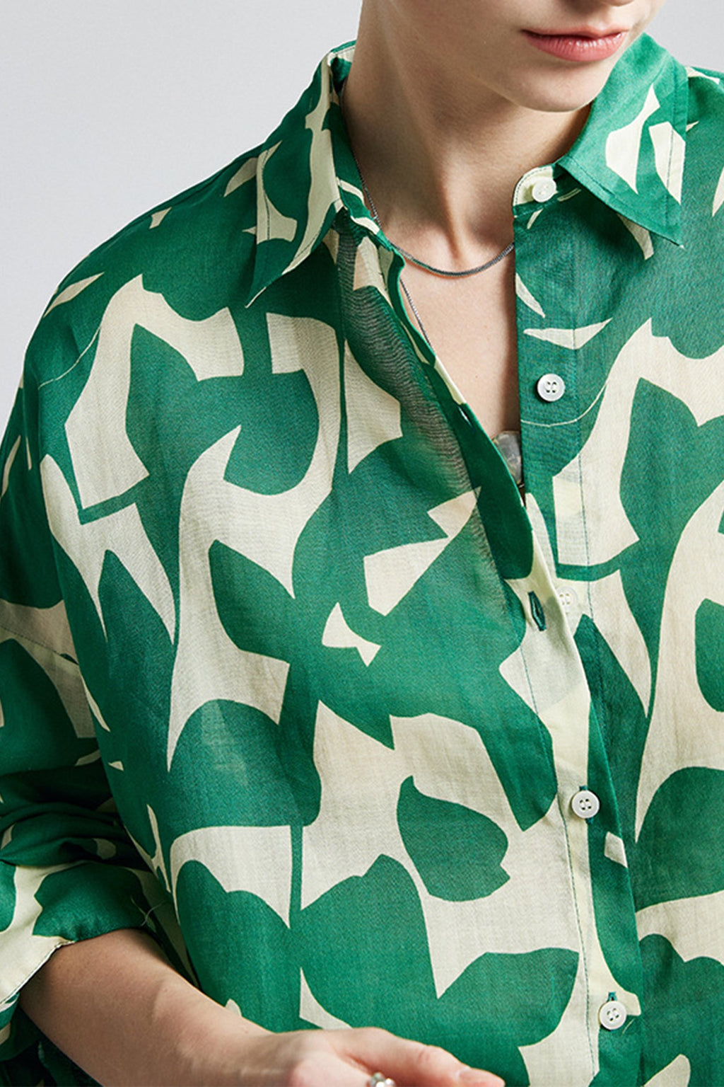 100% Ramie Graphic Leaf Print Button-Up Shirt
