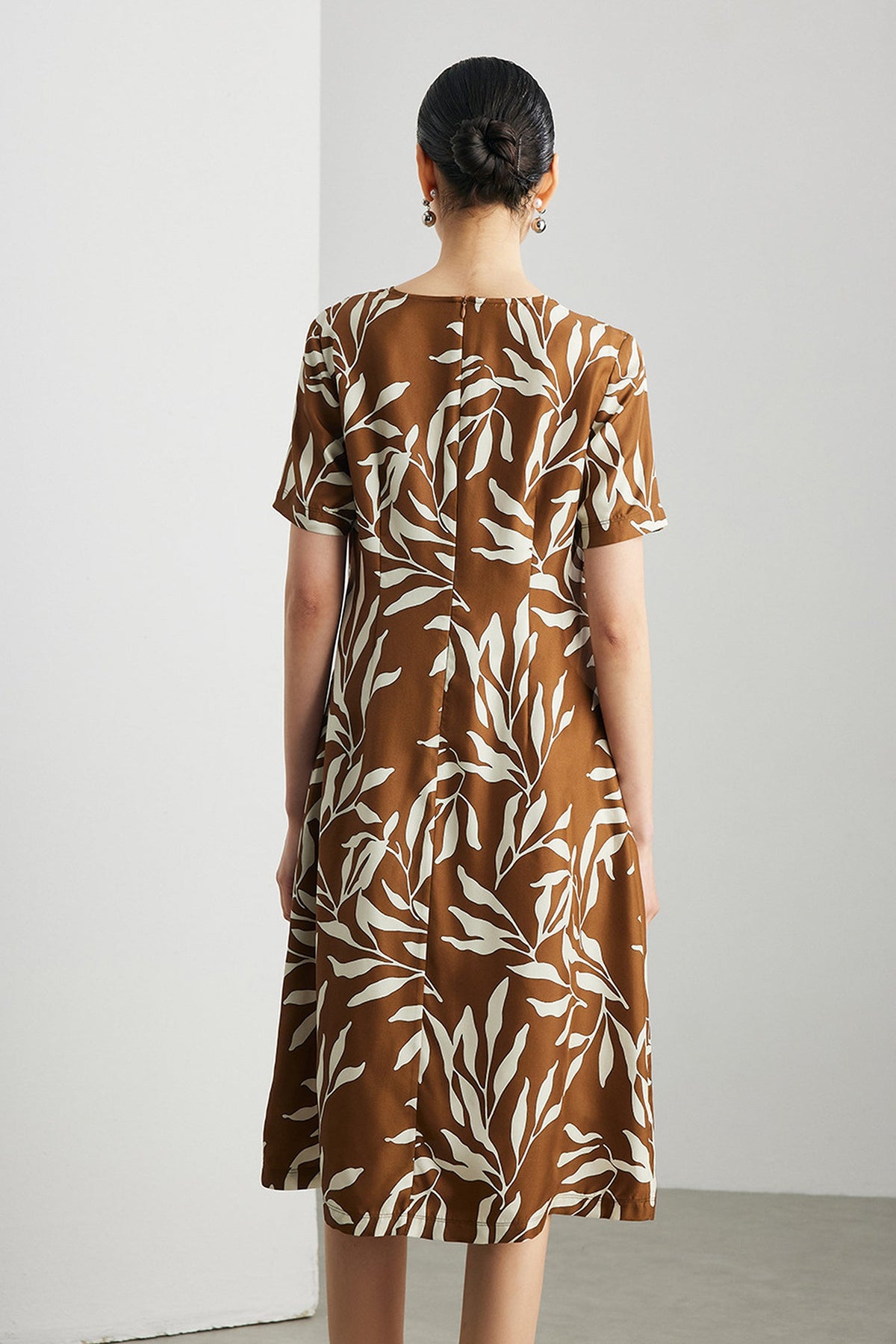100% Silk Floral Short-Sleeve Midi Dress