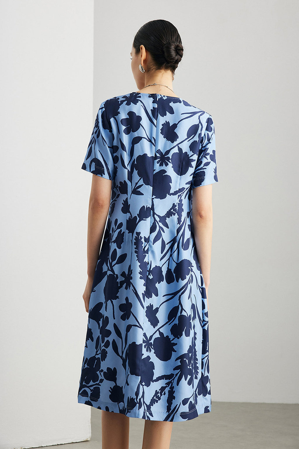 100% Silk Floral Short-Sleeve Midi Dress