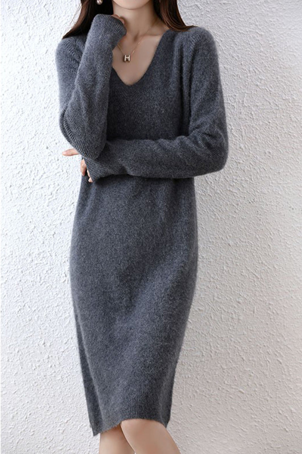 100% Wool Long Sleeve V-Neck Pullover Sweater Dress