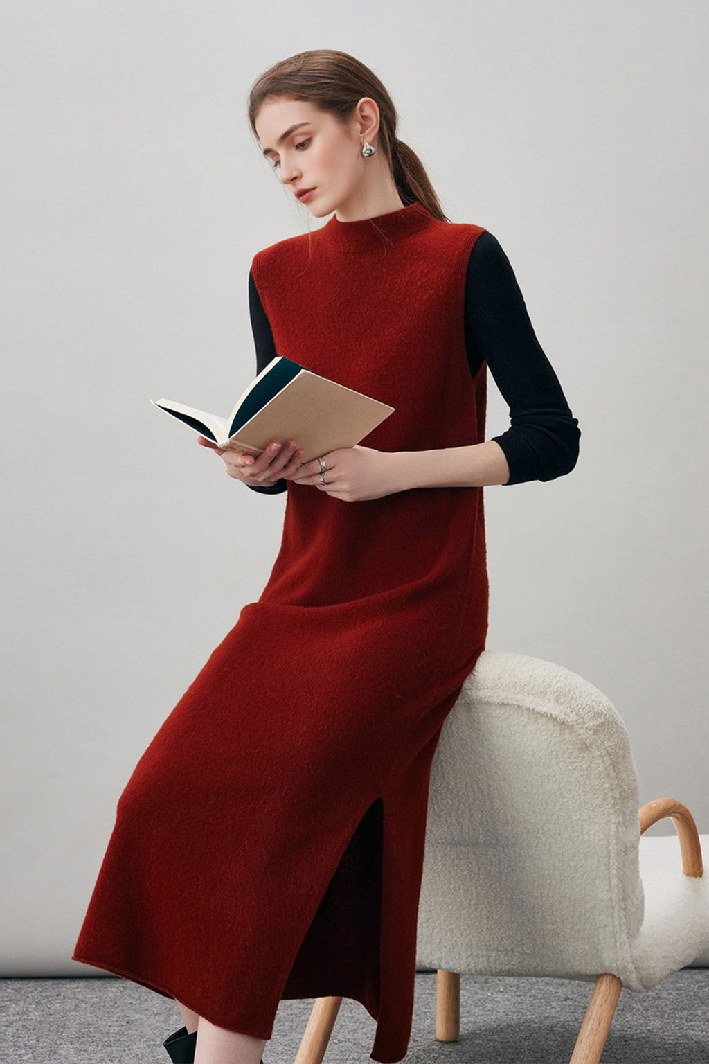 100 Wool Seamless Knit Sleeveless Midi Sweater Dress with Side Slit