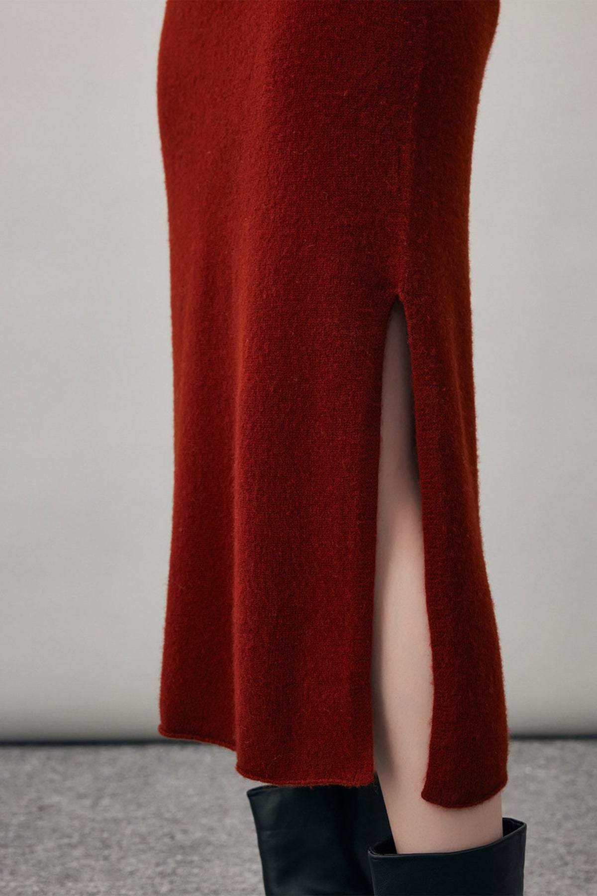 100 Wool Seamless Knit Sleeveless Midi Sweater Dress with Side Slit