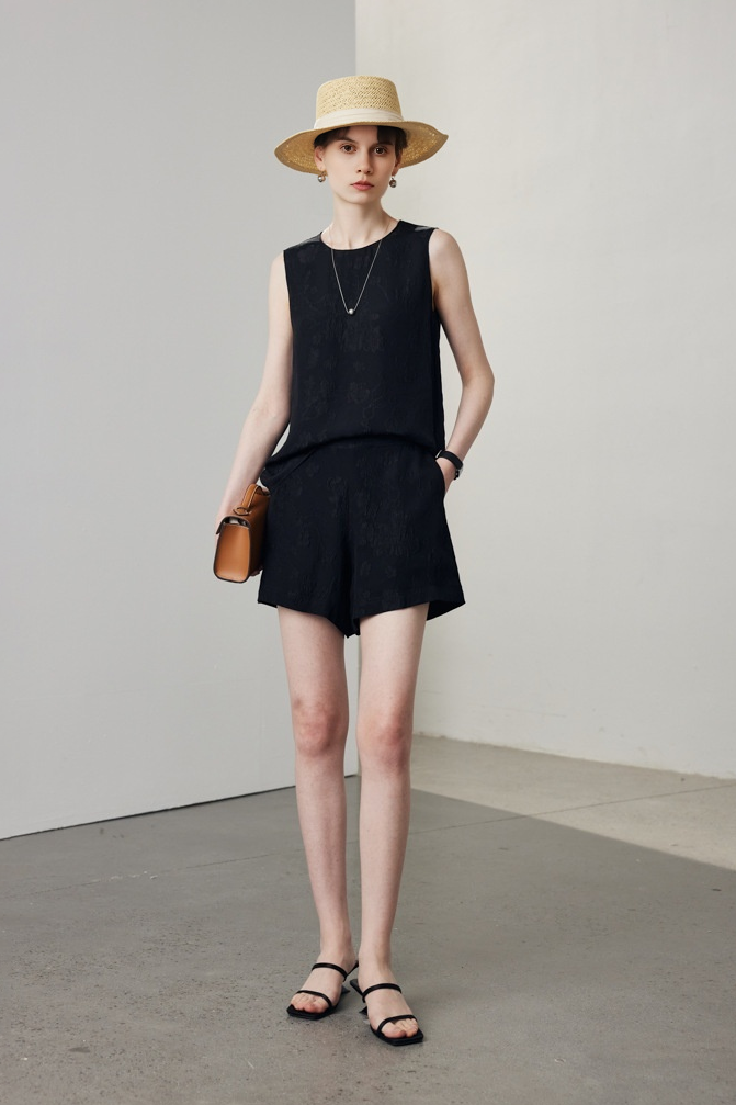 100% Mulberry Silk Embroidered Shell Tank Top