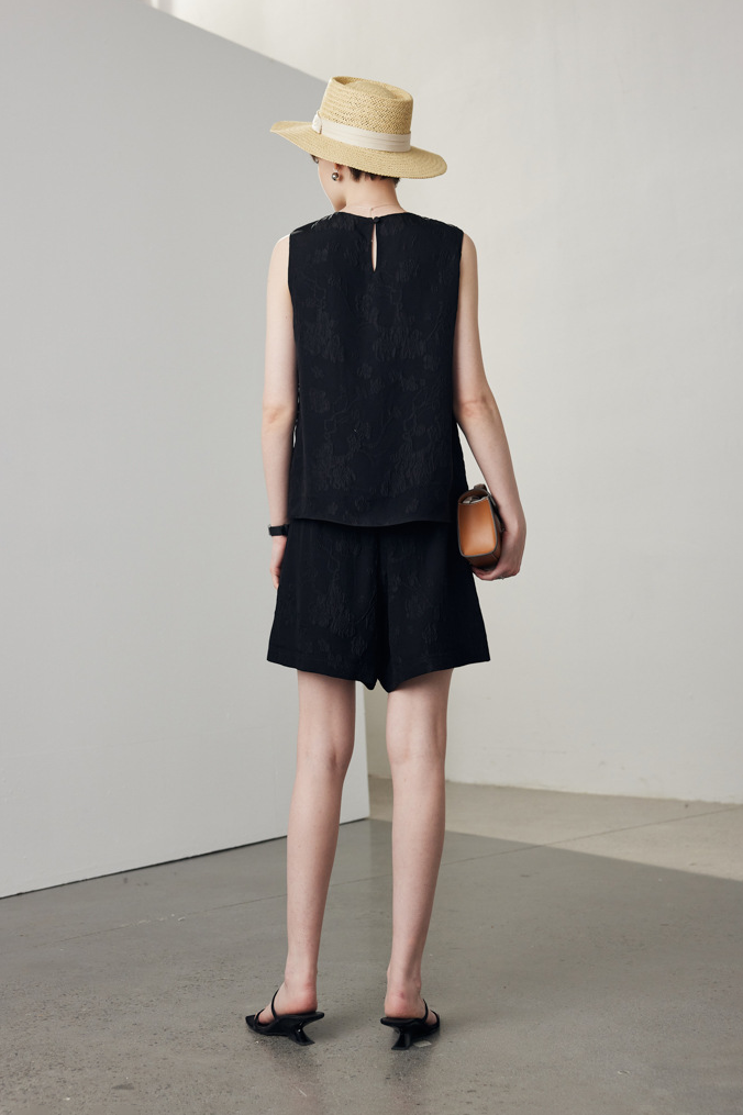 100% Mulberry Silk Embroidered Shell Tank Top