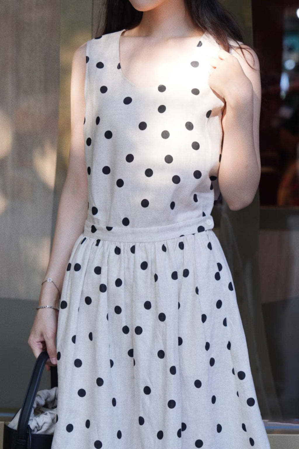 100% Heavy Linen Polka Dot Shell Tank Top