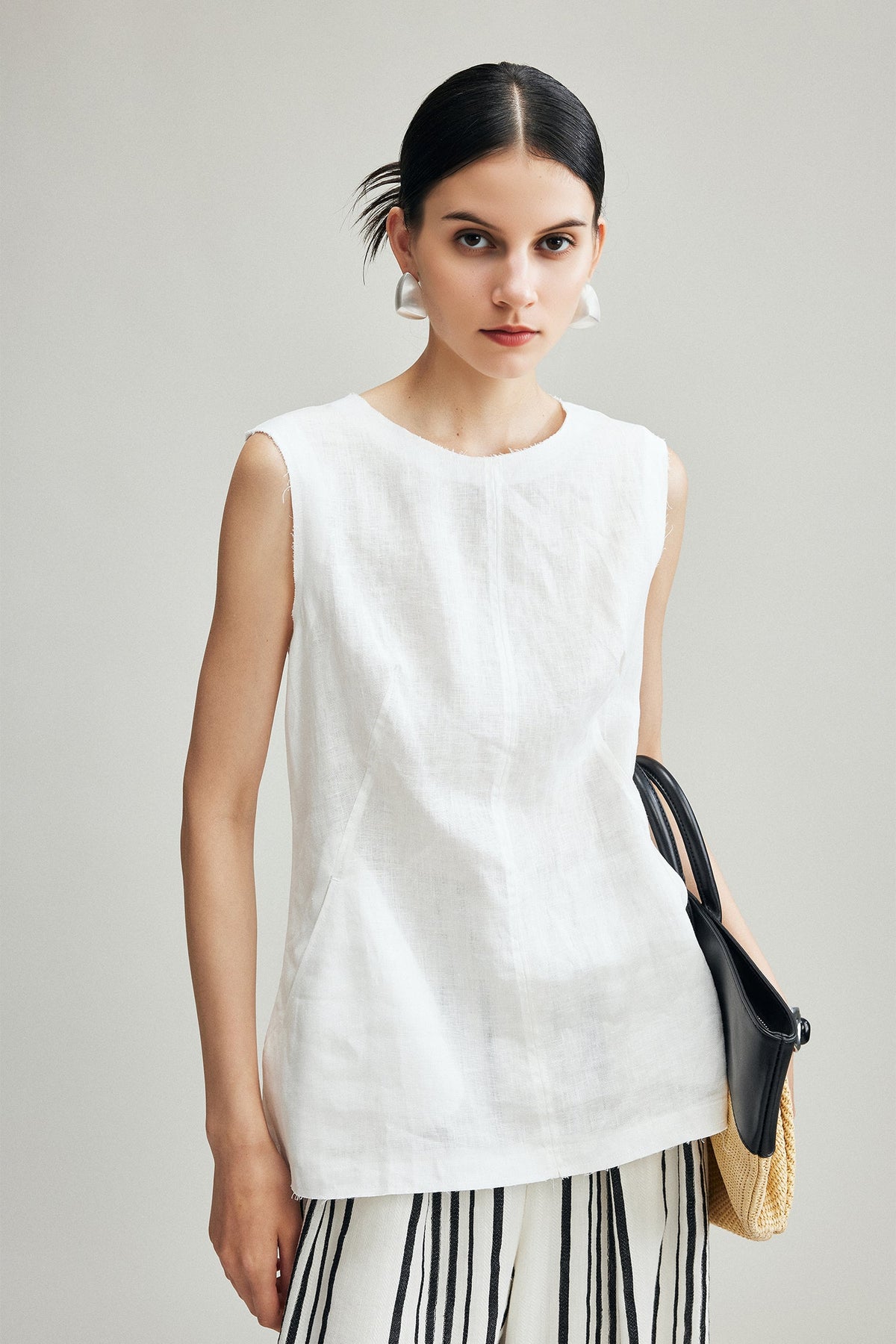100% Linen Breathable Sleeveless Top with Pocket