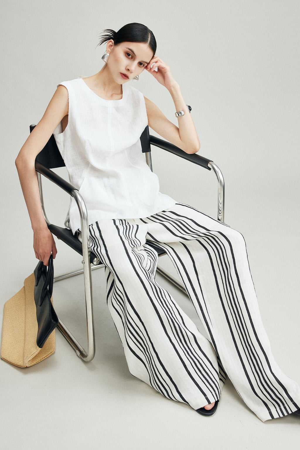 100% Linen Breathable Sleeveless Top with Pocket