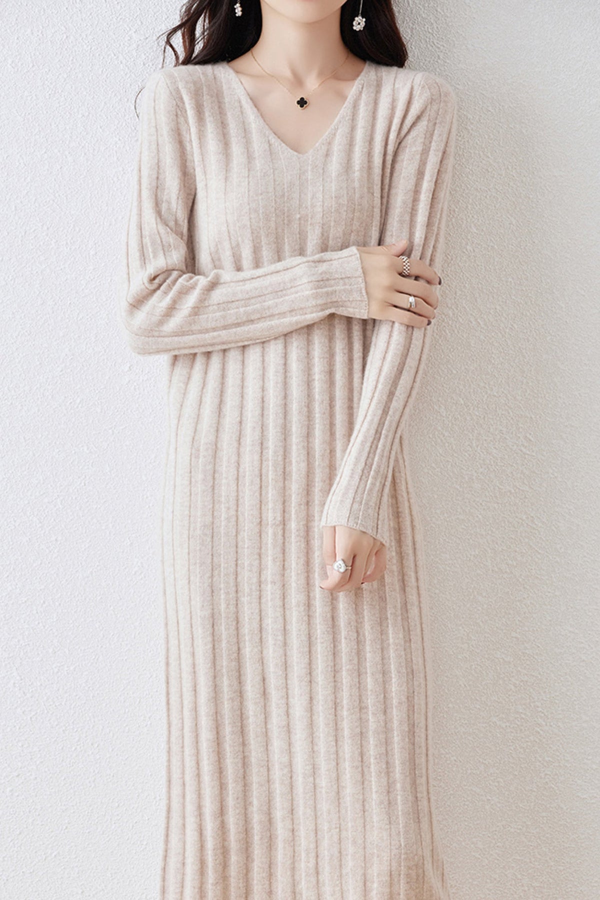 100% Merino Wool Long Sleeve Wide-Rib Midi Sweater Dress