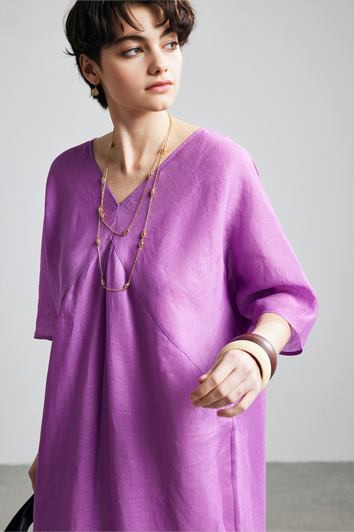 100% Ramie V-Neck Kimono Sleeve Midi Dress in Purple