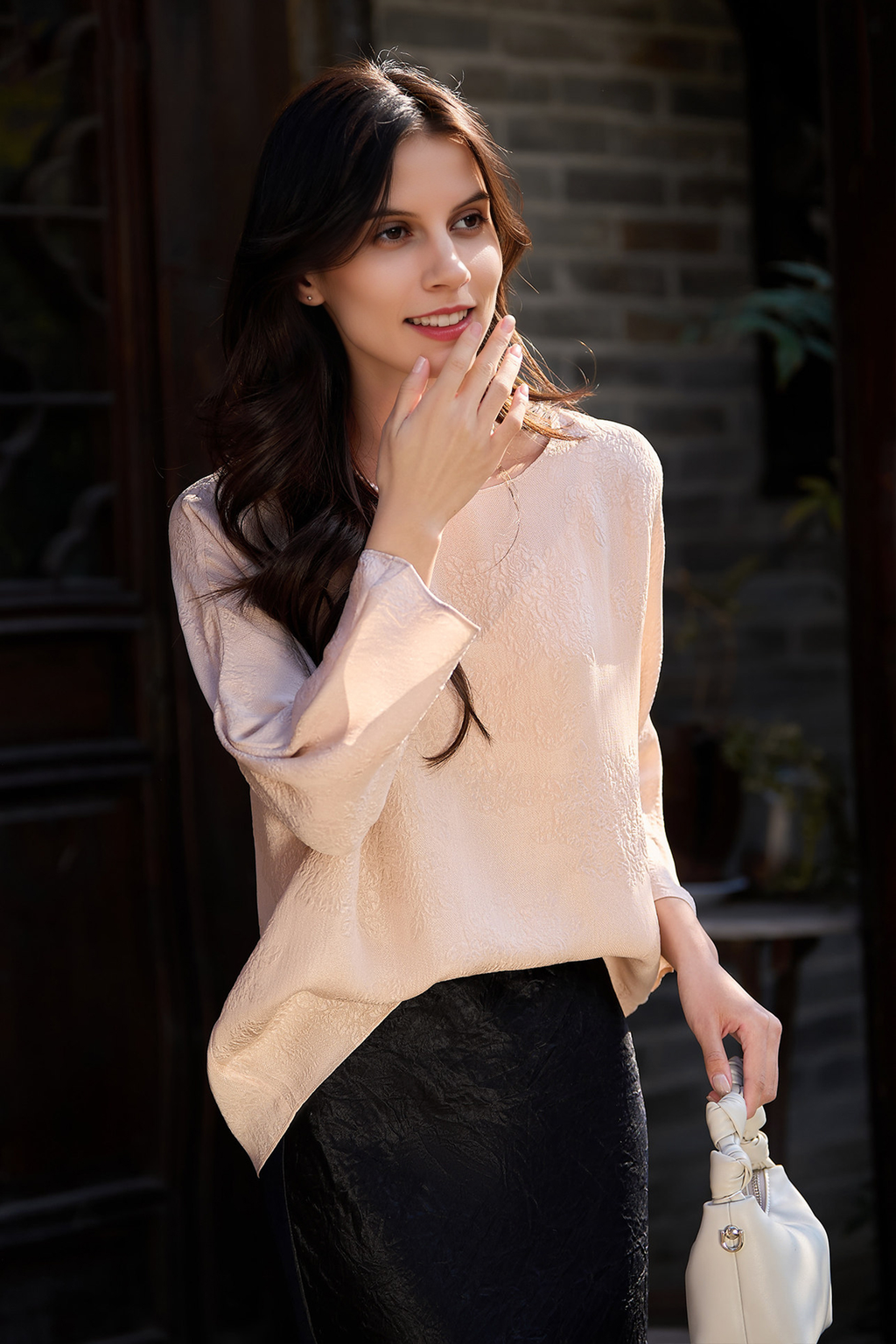 100% Silk Loose Jacquard Blouse for Office