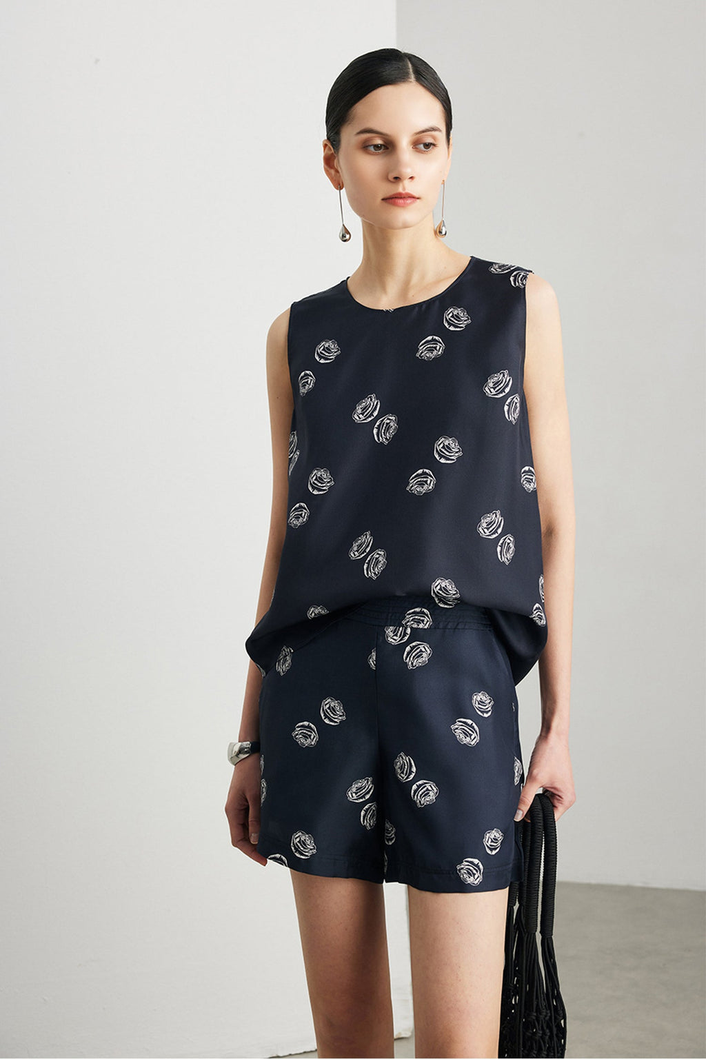 100% Silk Floral Print Sleeveless Tank Top