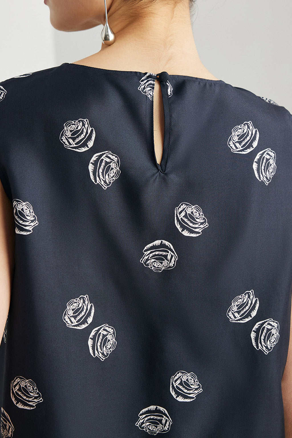 100% Silk Floral Print Sleeveless Tank Top