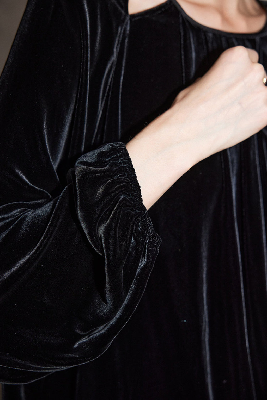 100% Silk Velvet Cutout Balloon Sleeve Blouse