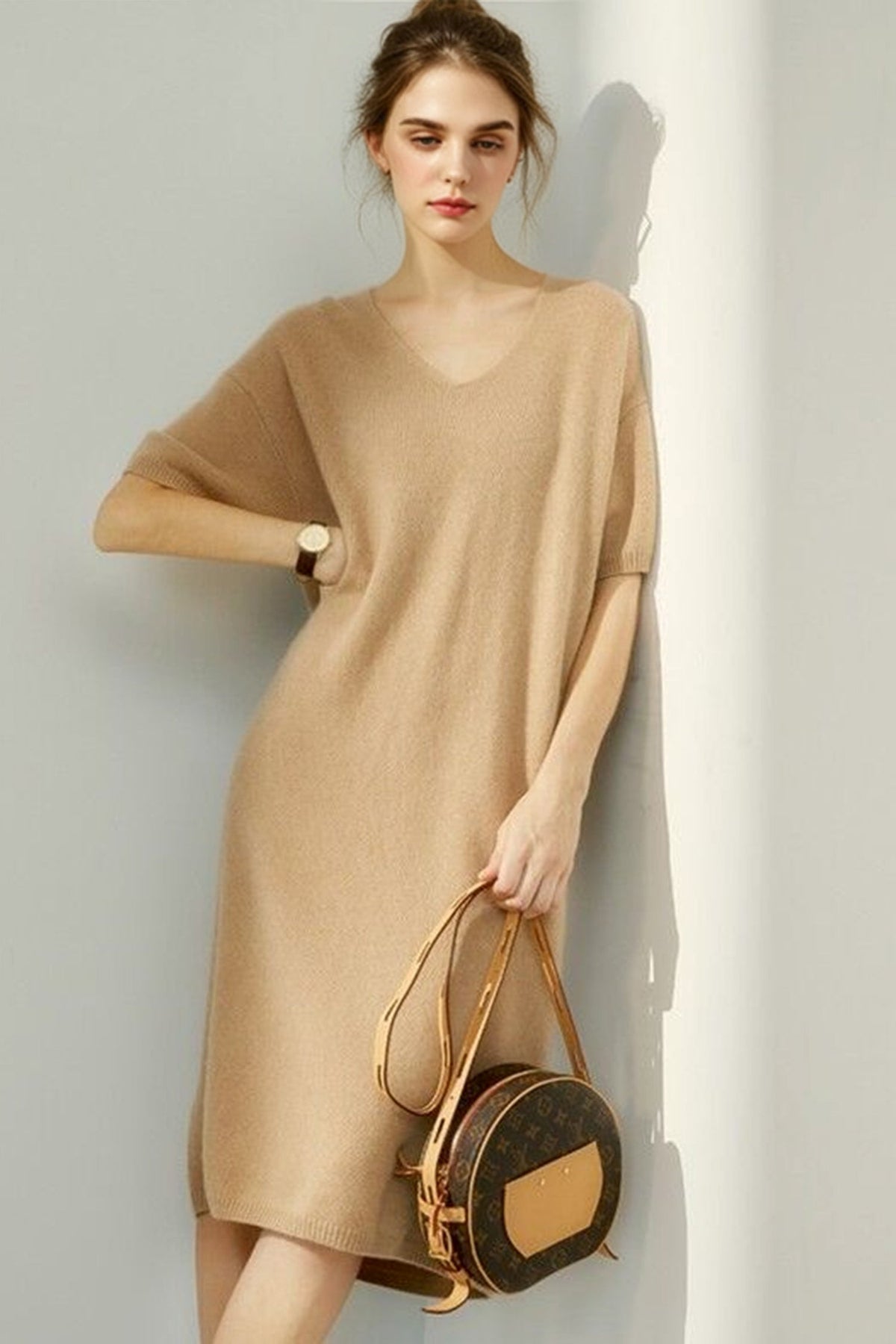 100% Wool Short Sleeve V-Neck Midi Sweater Dress