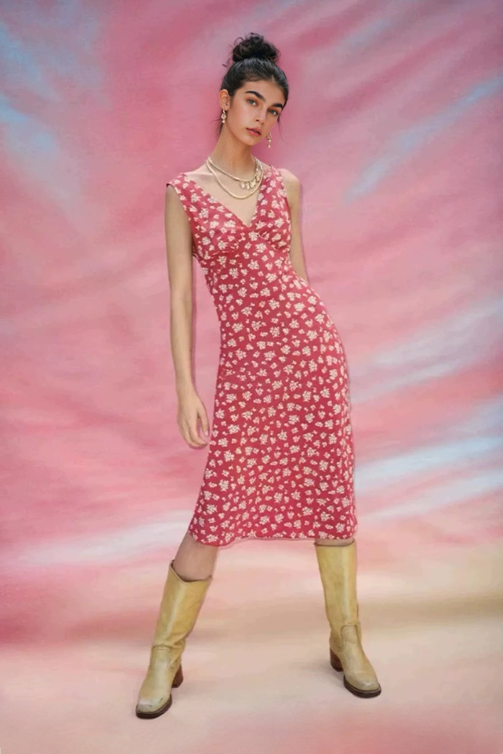 16 Momme Silk Floral Double Crepe V-Neck Midi Dress