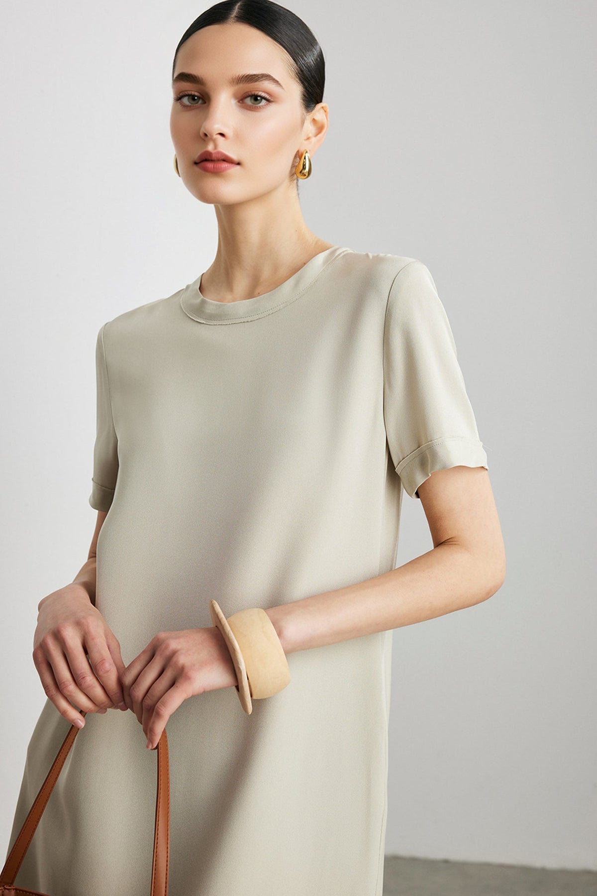 30 Momme Silk Crepe Short Sleeve Midi Dress