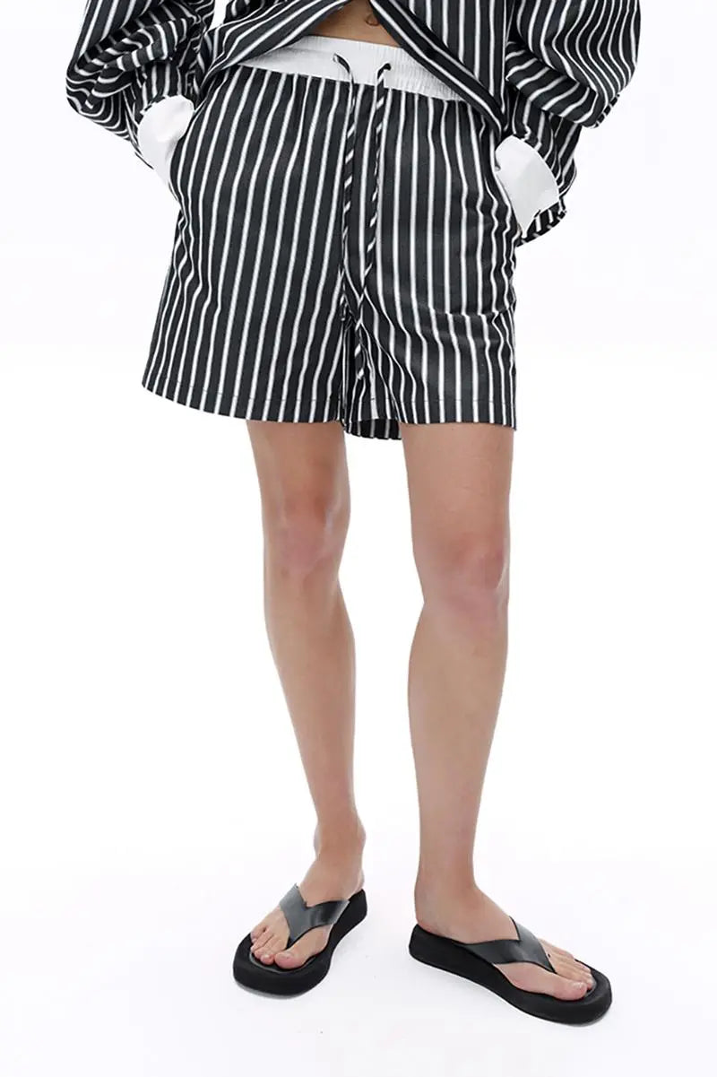 Casual Mid-Length Wide Leg Striped Shorts