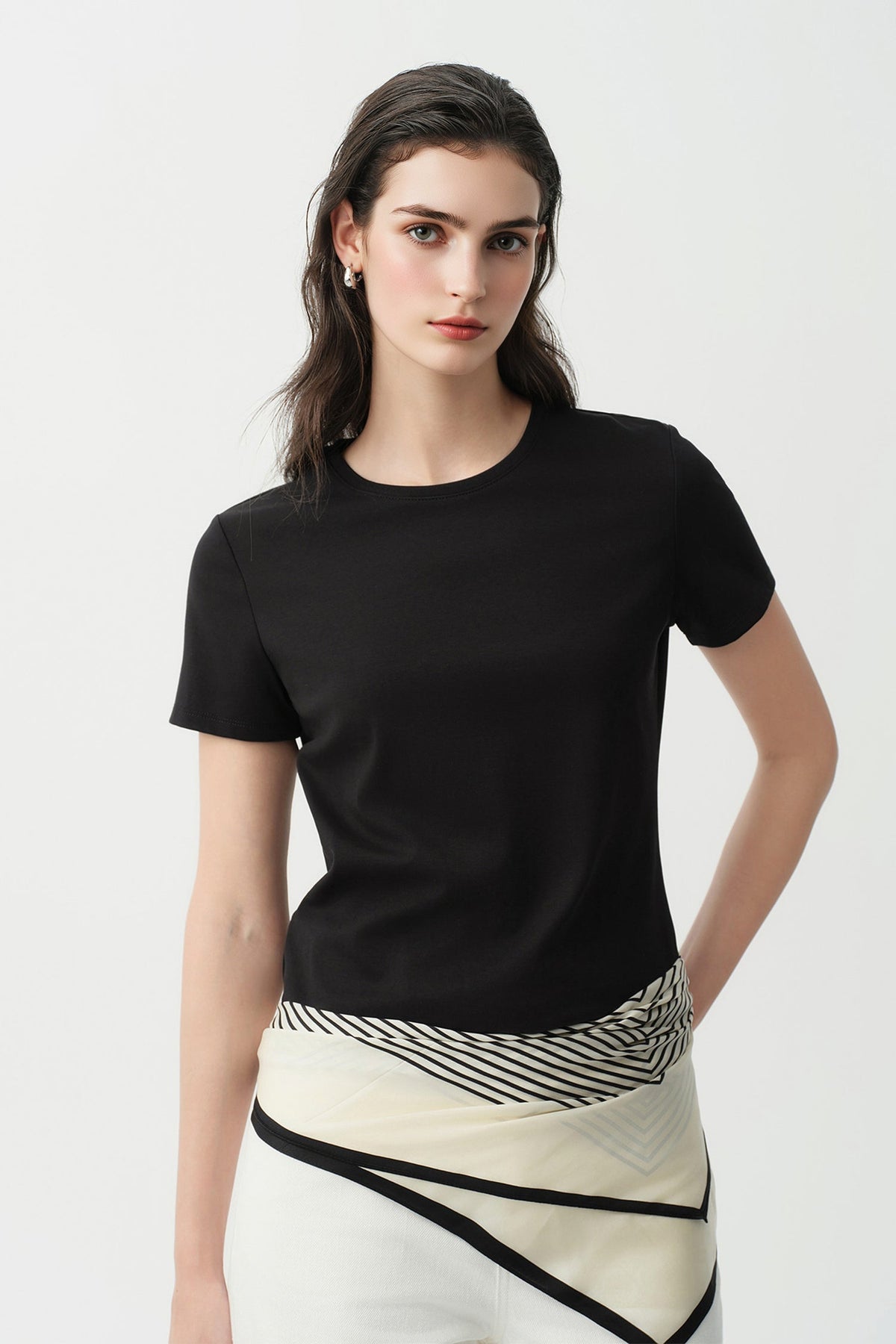 Cotton Crewneck T-Shirt in Purple