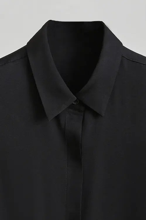 Essential Sleeveless Silk Blouse