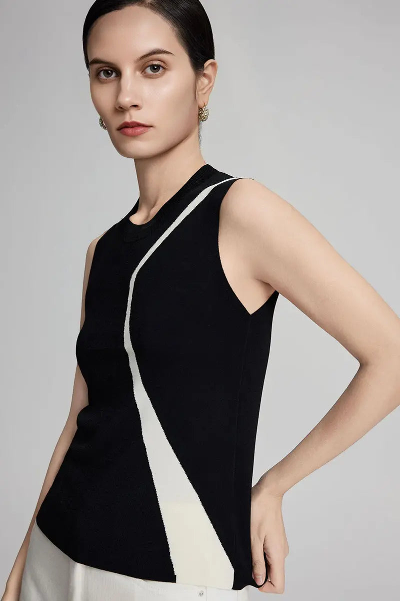 Slim Fit Linen Blend Colorblock Tank Top