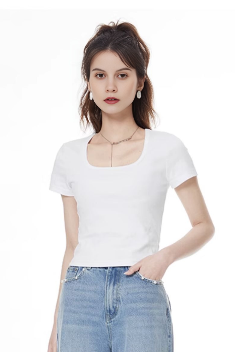 Slim Fit Scoop Neck Cropped T-Shirt