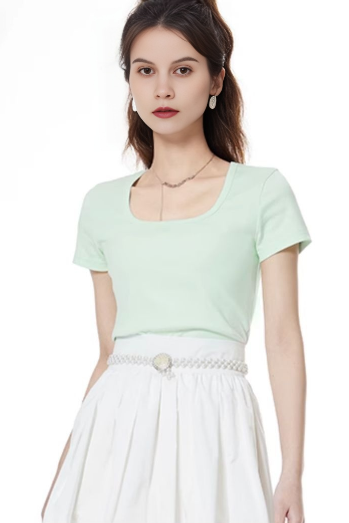 Slim Fit Scoop Neck Cropped T-Shirt
