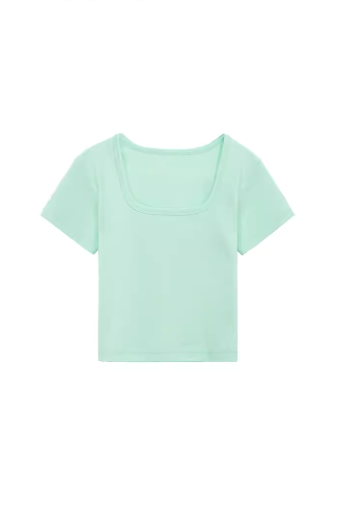Slim Fit Scoop Neck Cropped T-Shirt