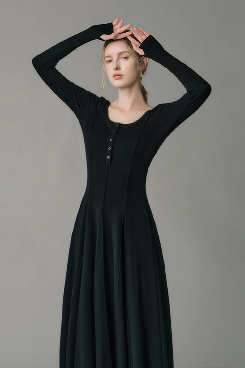 Black Fit & Flare Long-Sleeve Scoop-Neck Knit Maxi Dress with Thumb Holes