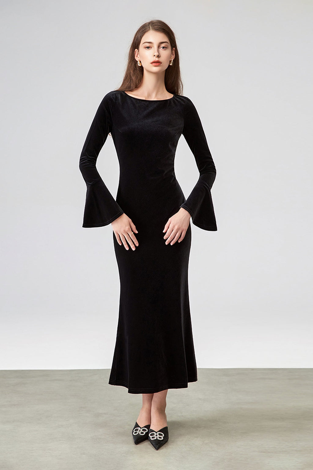 Black Velvet Long Sleeve Crewneck Maxi Dress