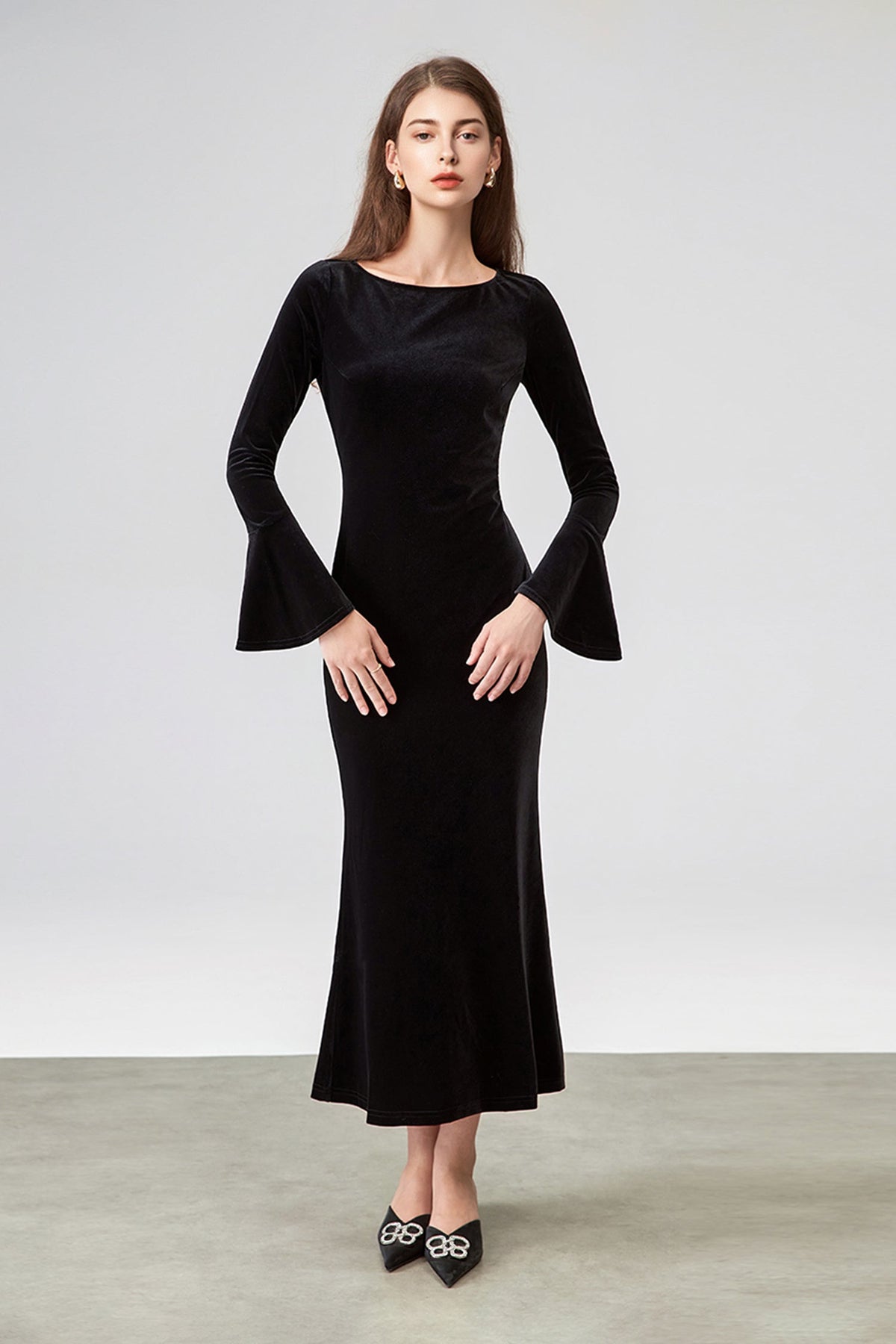 Black Velvet Long Sleeve Crewneck Maxi Dress