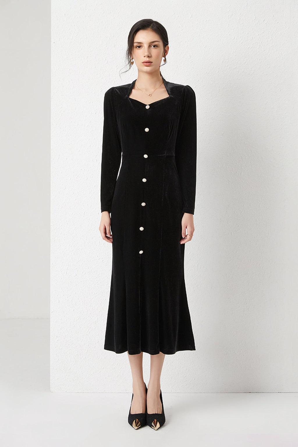 Black Velvet Long Sleeve Sweetheart Midi Dress with Pearls
