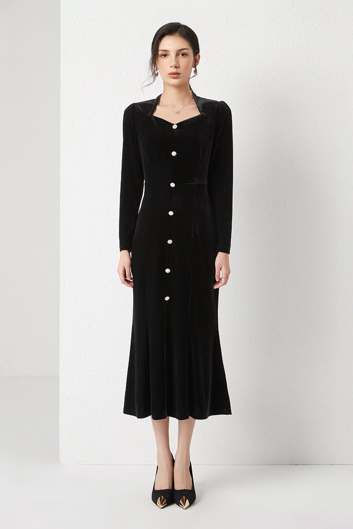 Black Velvet Long Sleeve Sweetheart Midi Dress with Pearls
