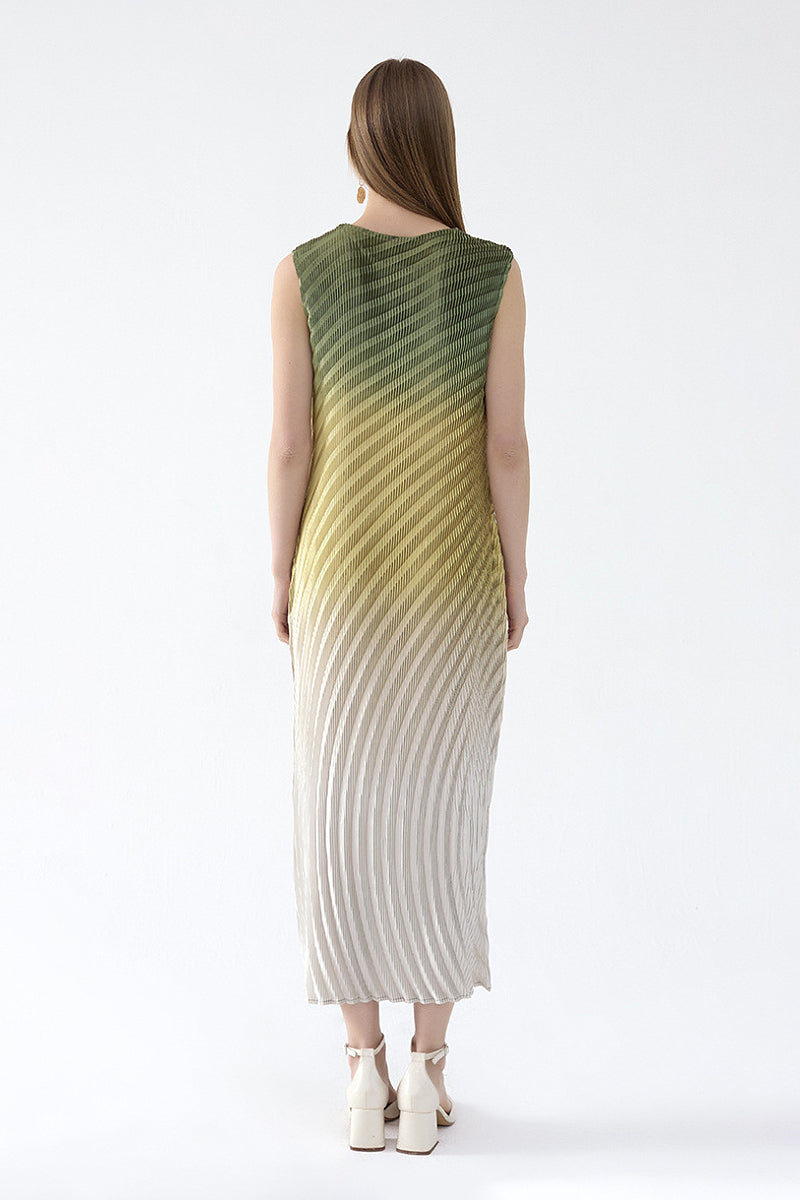 Designer Inspired Pleated Ombre Sleeveless Maxi Dress