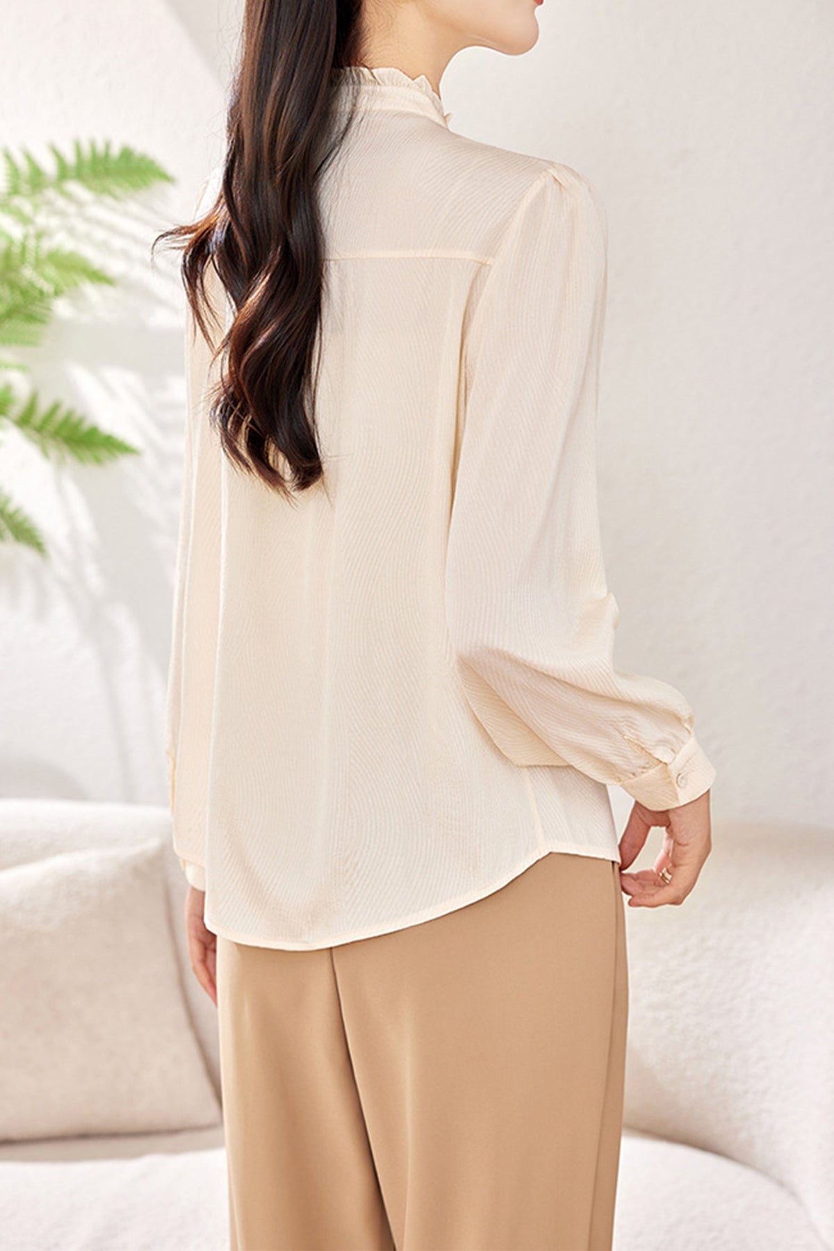 Elegant Lace Trim Pure Mulberry Silk Blouse