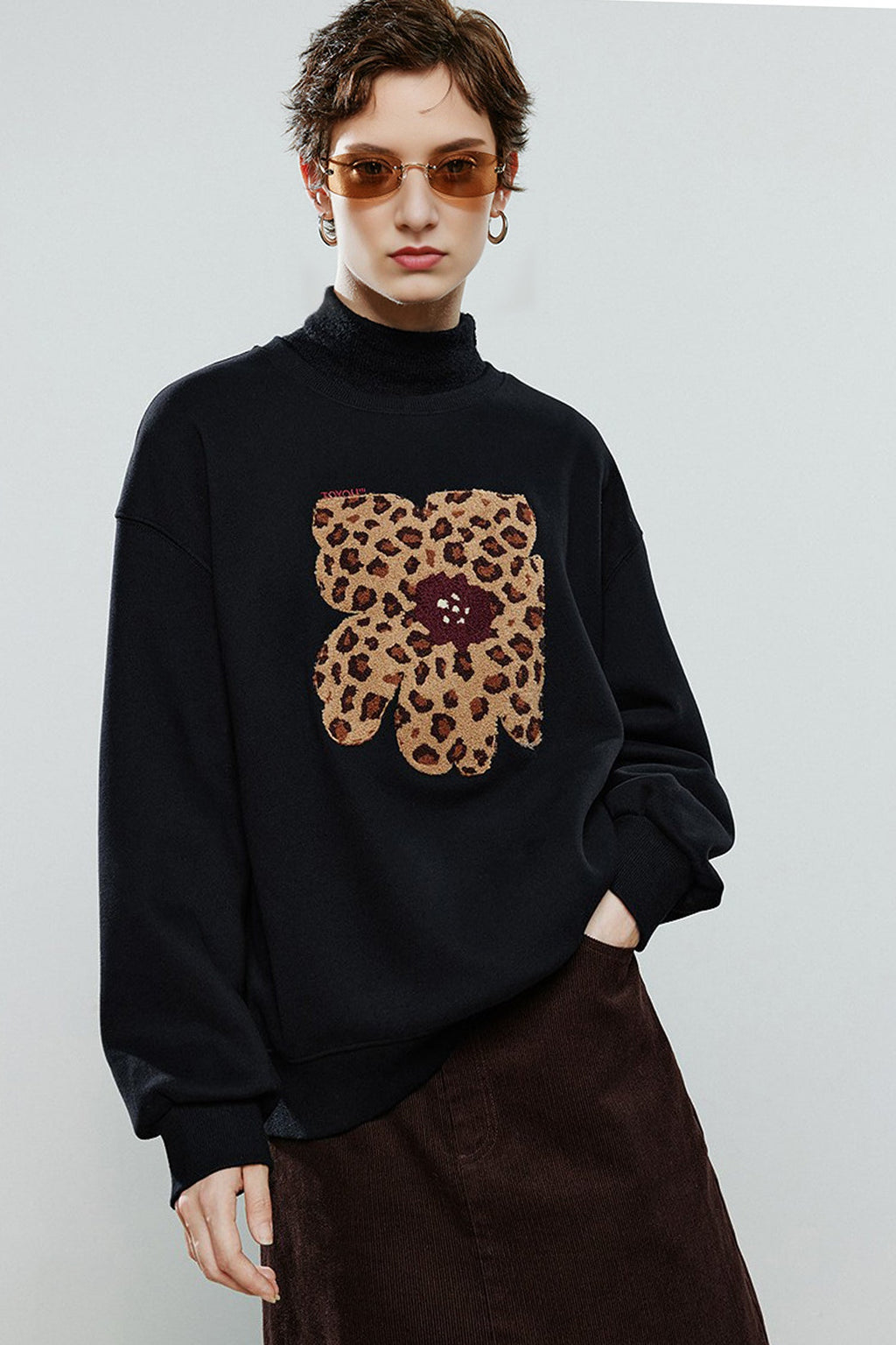 Flower Leopard Print Thermal Crewneck Sweatshirt