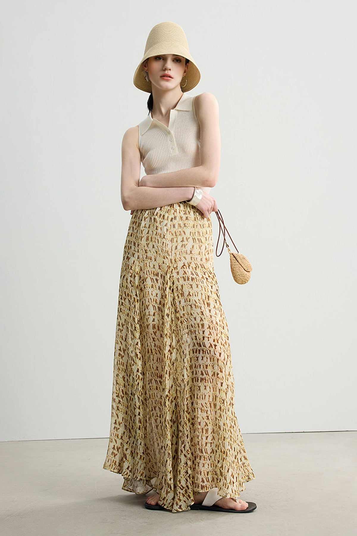 Flowy Abstract Print A-Line Maxi Skirt