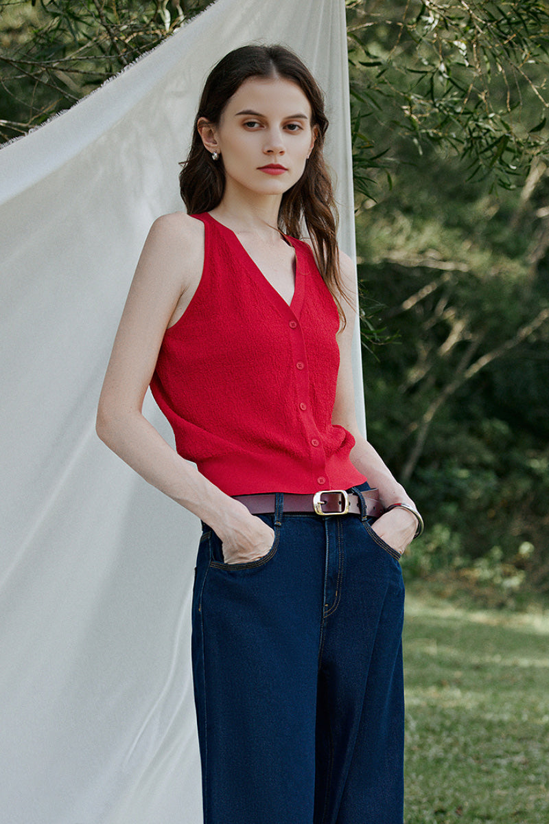 French-Inspired V-Neck Stretch Knitted Sweater Vest
