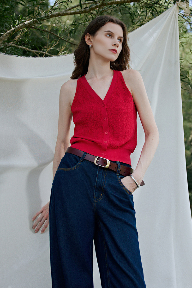 French-Inspired V-Neck Stretch Knitted Sweater Vest