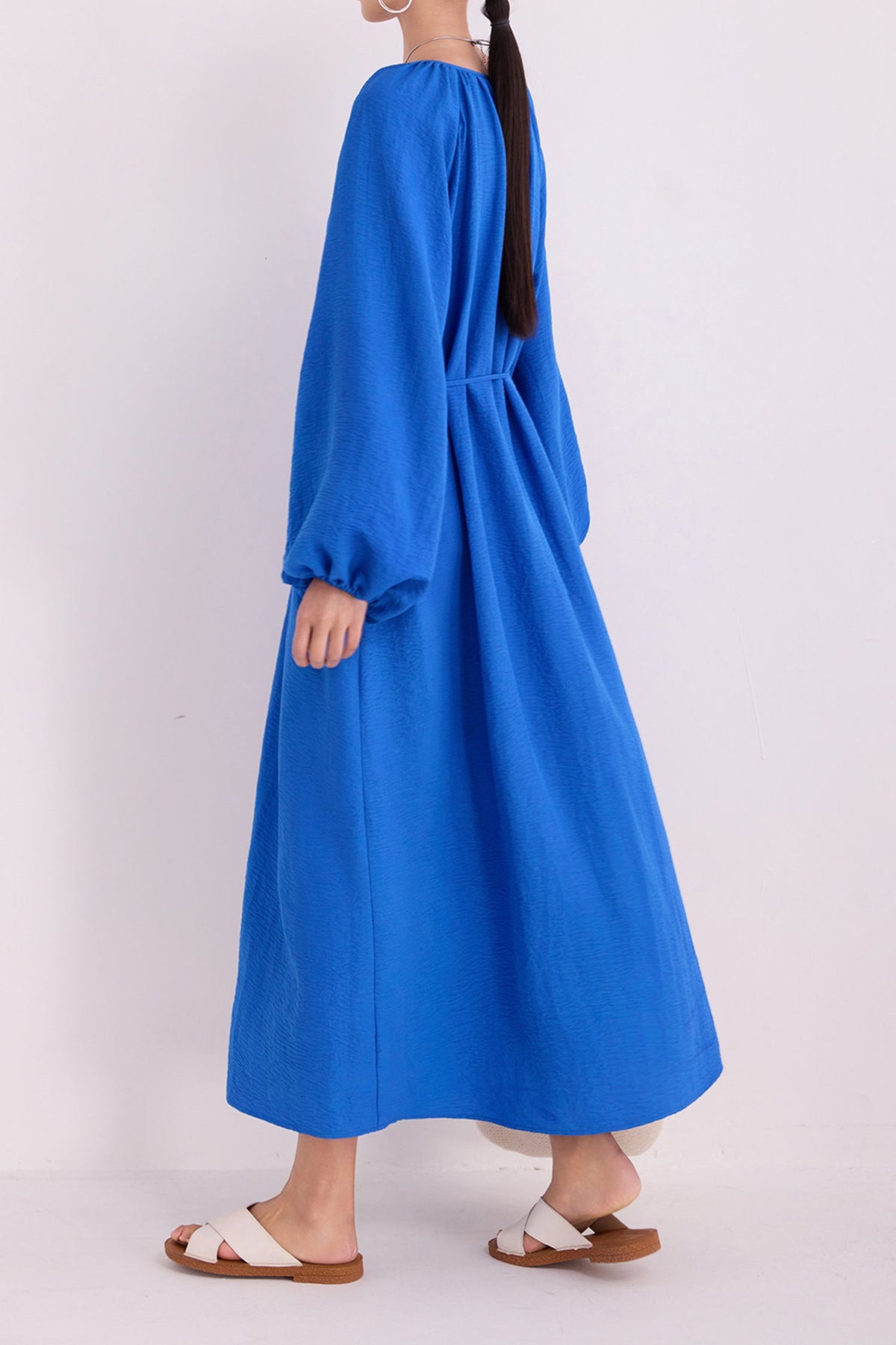 Green Lantern-Sleeve V-Neck Maxi Dress