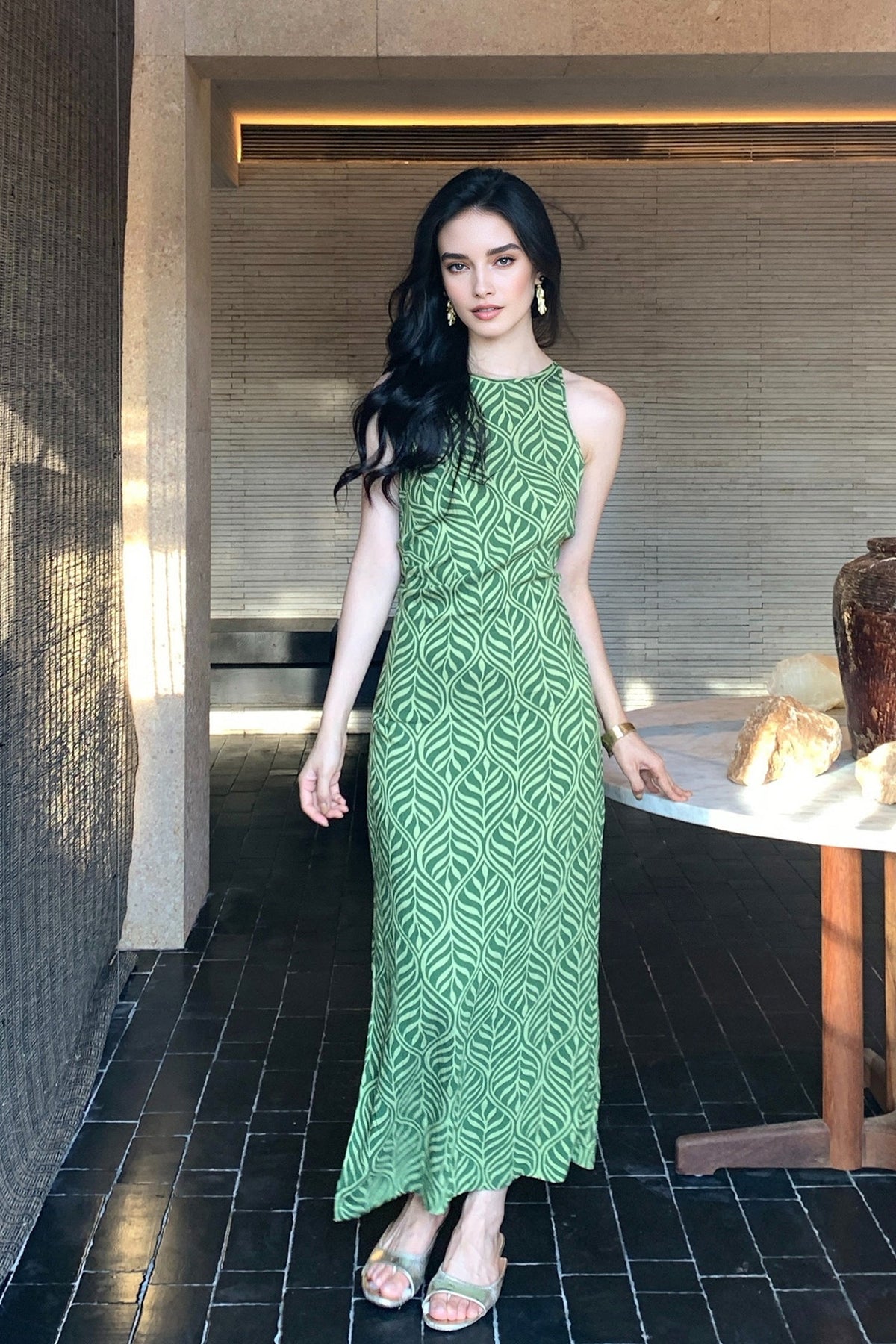 Green Paisley Print Sleeveless Maxi Dress