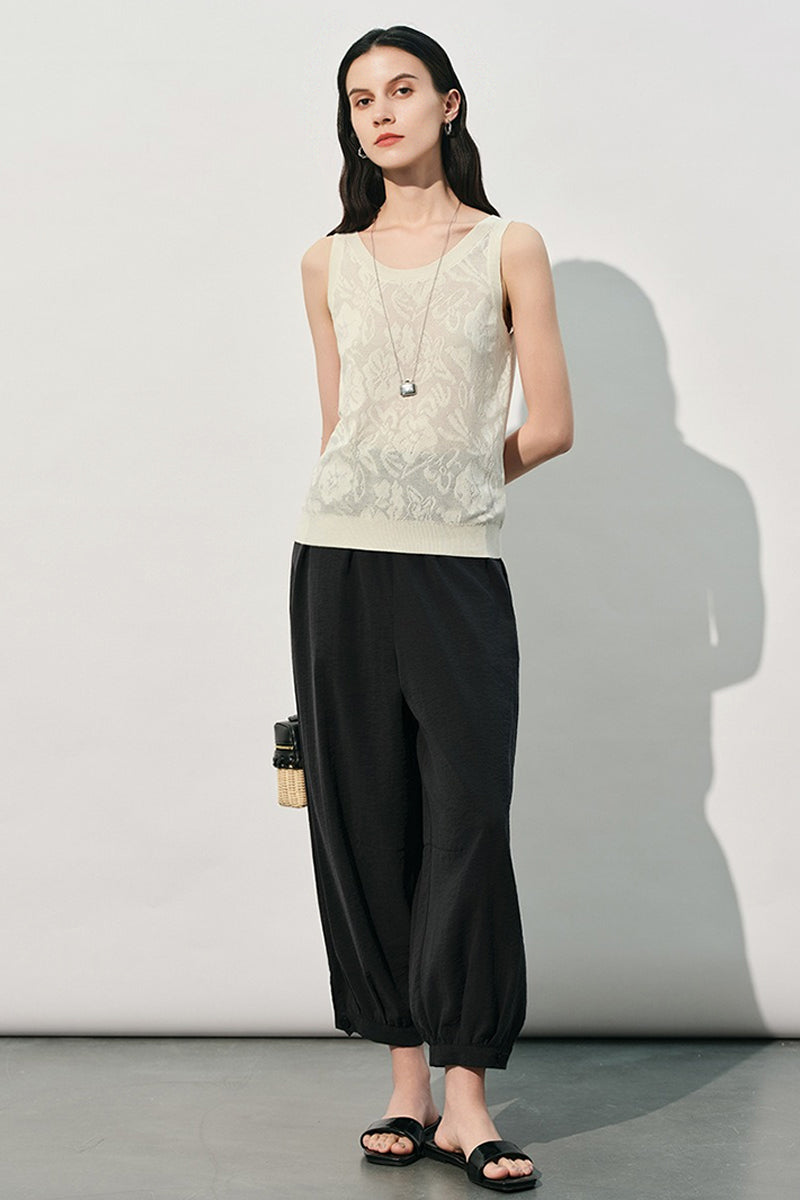 Jacquard Floral Textured Knit Sleeveless Tank Top