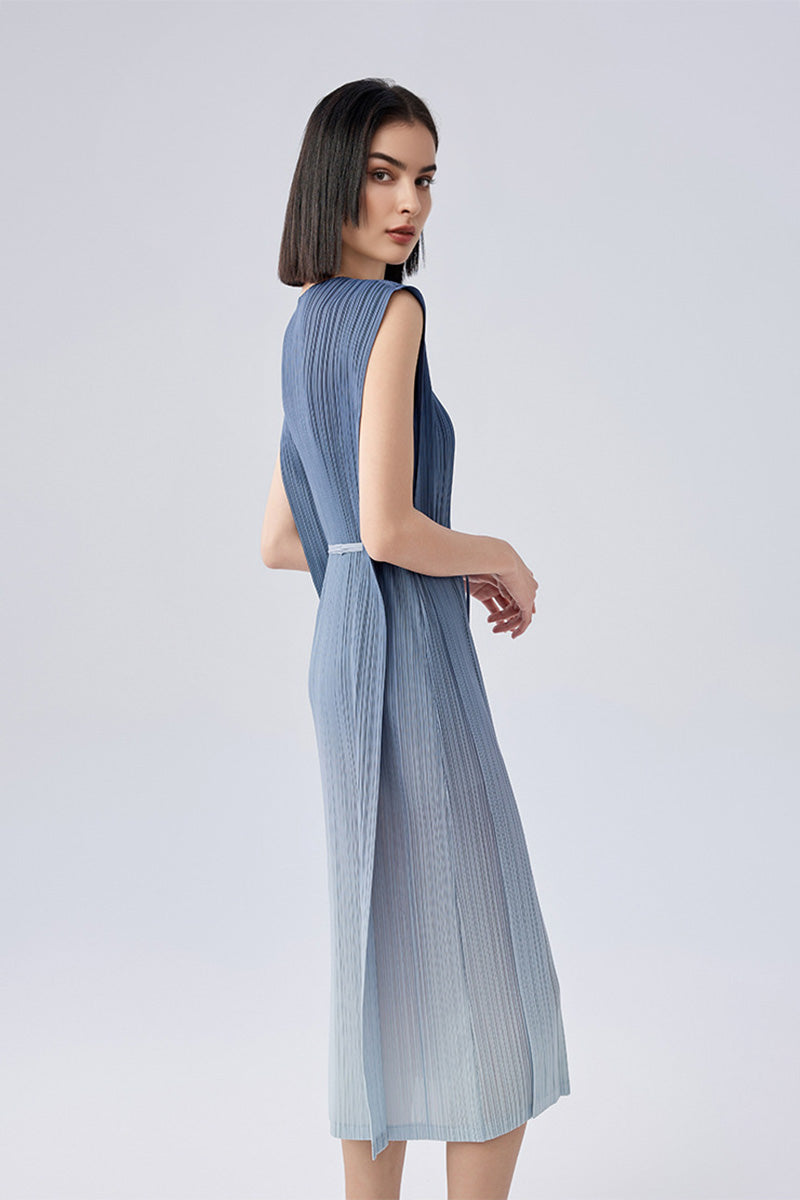 Ombre Pleated Sleeveless Midi Dress